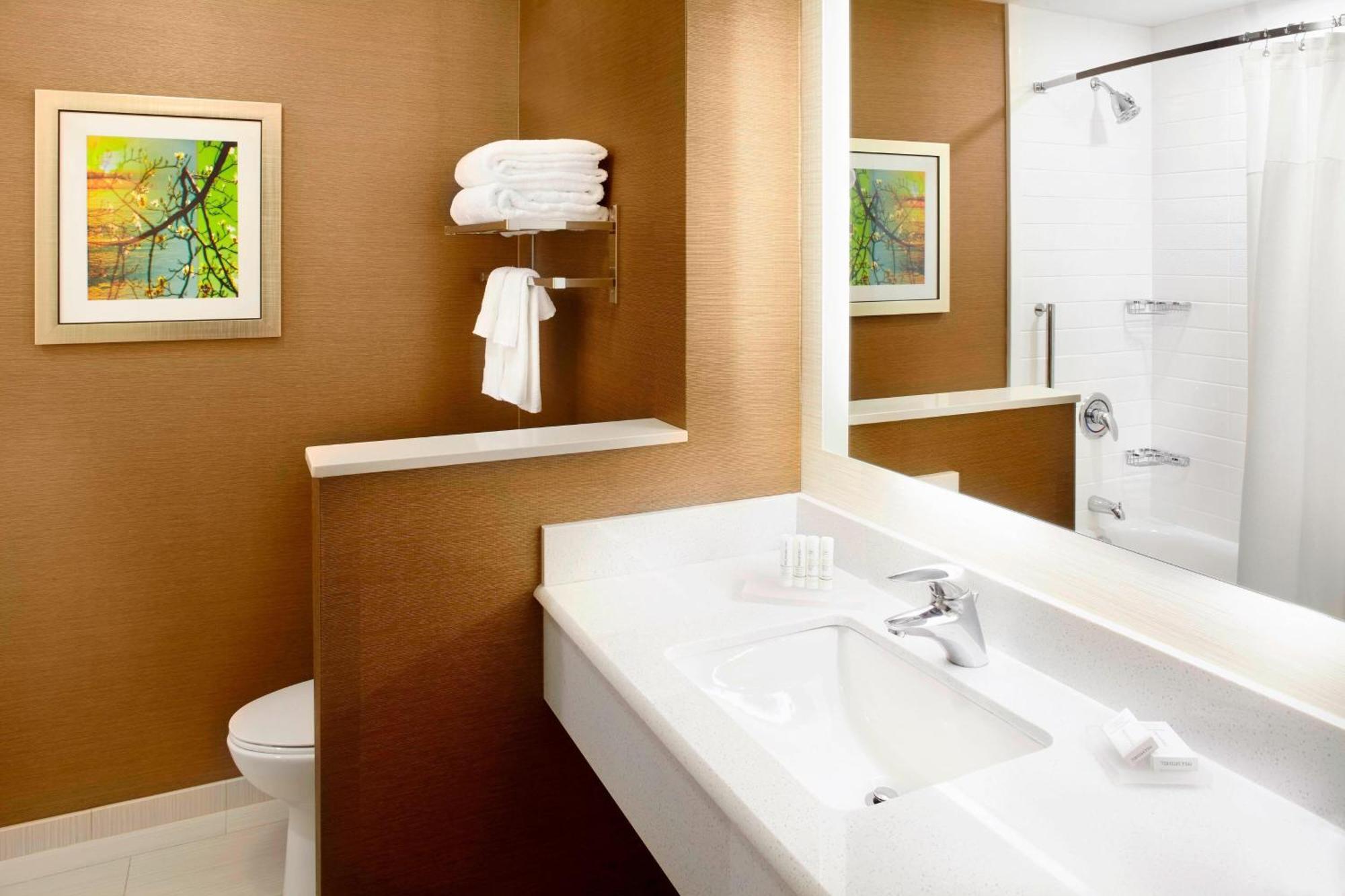 Fairfield By Marriott Inn & Suites Wheeling At The Highlands Triadelphia Zewnętrze zdjęcie